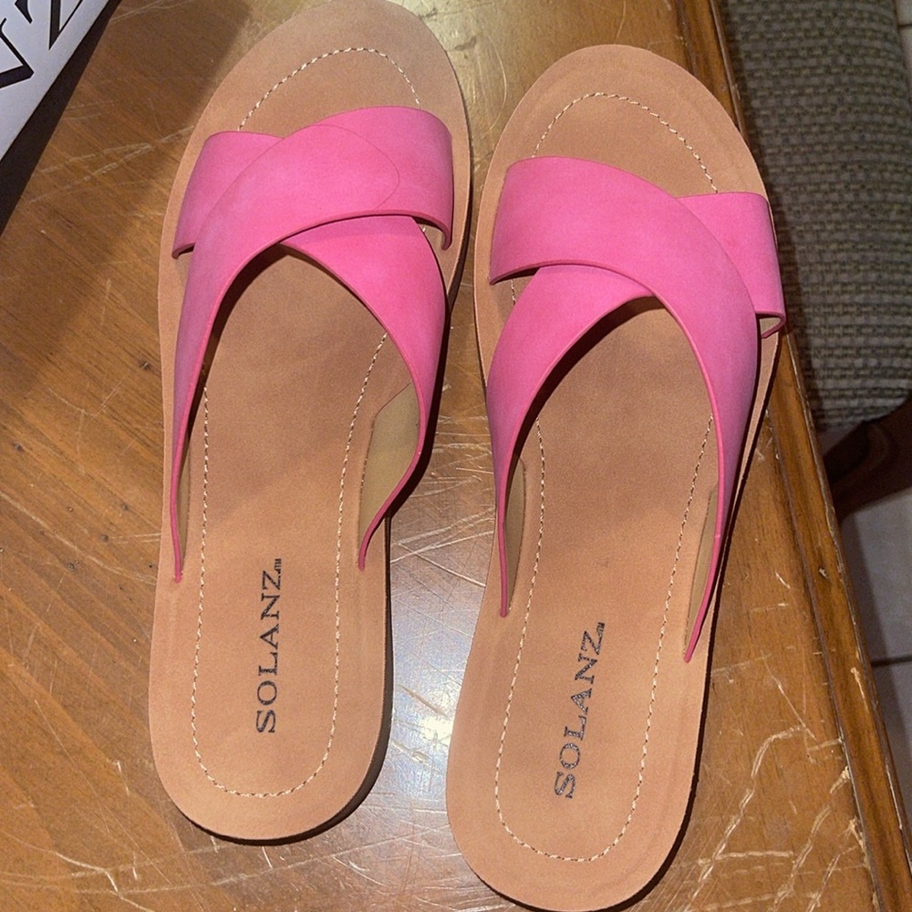 Solanz shoes (posted original shoe in black but these are in pink)